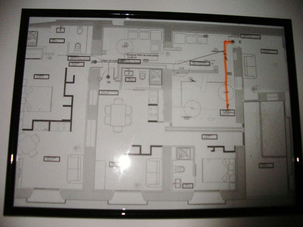 Apartamentos La Fonda Aninon Eksteriør billede