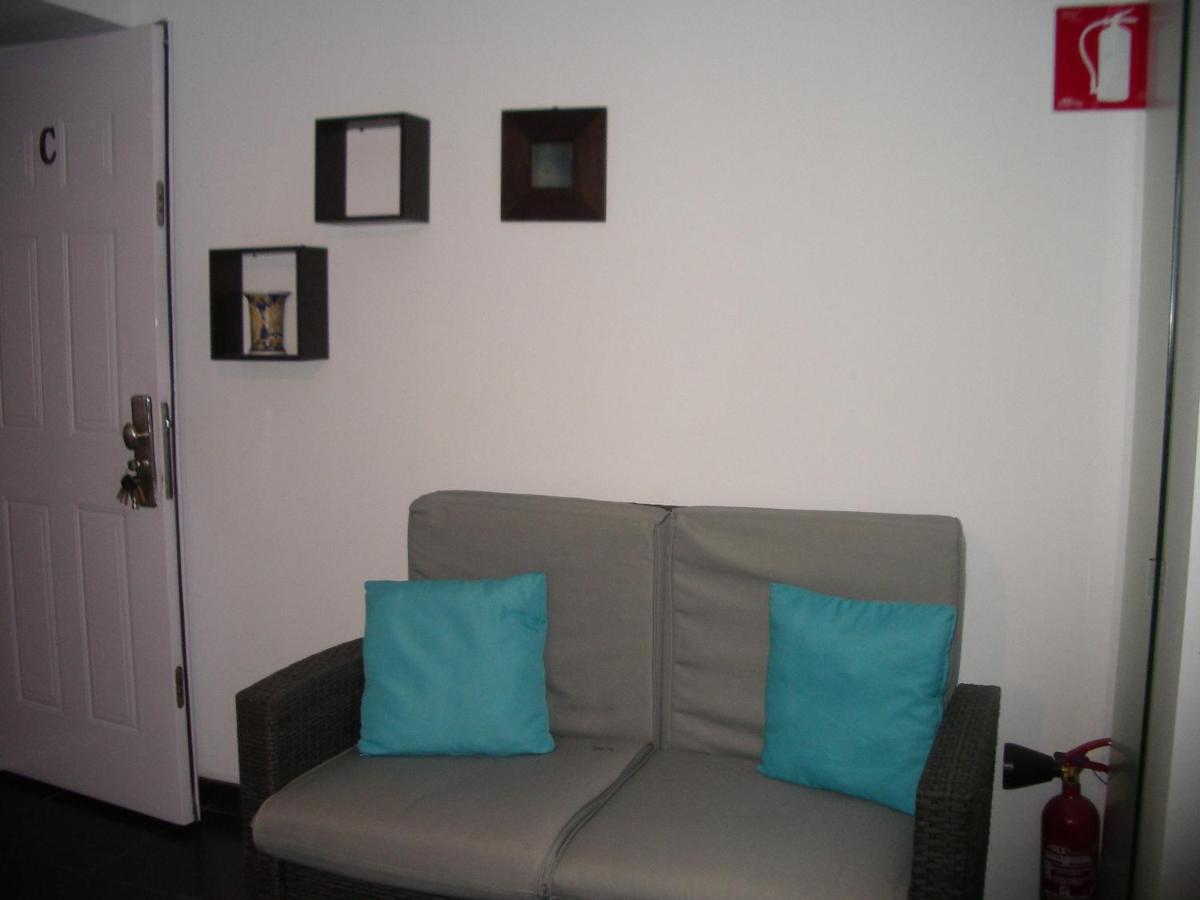 Apartamentos La Fonda Aninon Eksteriør billede