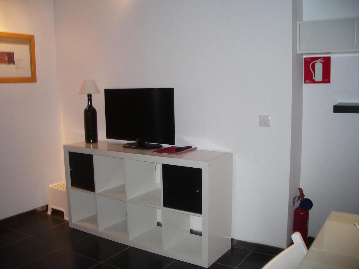 Apartamentos La Fonda Aninon Eksteriør billede