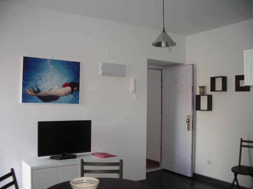Apartamentos La Fonda Aninon Eksteriør billede