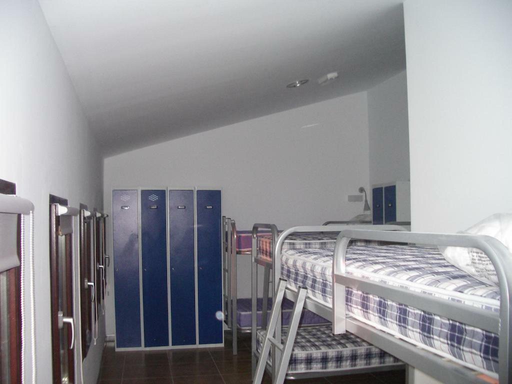 Apartamentos La Fonda Aninon Eksteriør billede