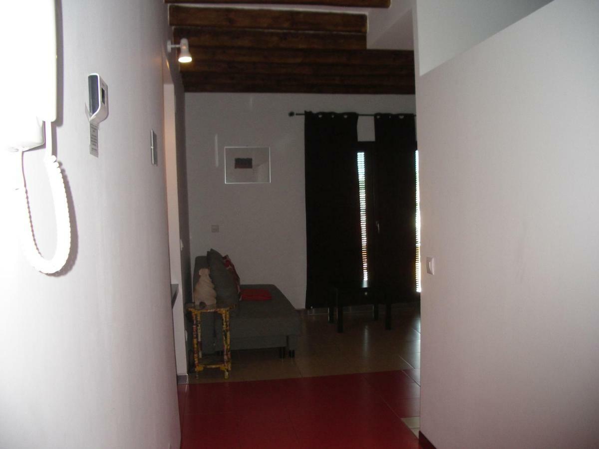 Apartamentos La Fonda Aninon Eksteriør billede